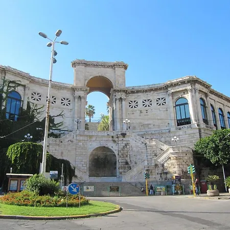 Chimbe - Loft Moderno A Un Passo Da Tutto * Cagliari