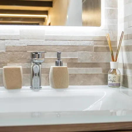 Chimbe - Loft Moderno A Un Passo Da Tutto Apartamento Cagliari
